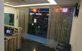 Lim Mini Hotel